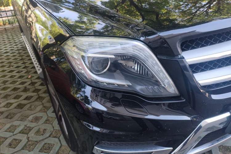 Used Mercedes-Benz GLK-Class 2015 GLK 300 4MATIC Fashion Edition Ultimate Version Right Front Headlight