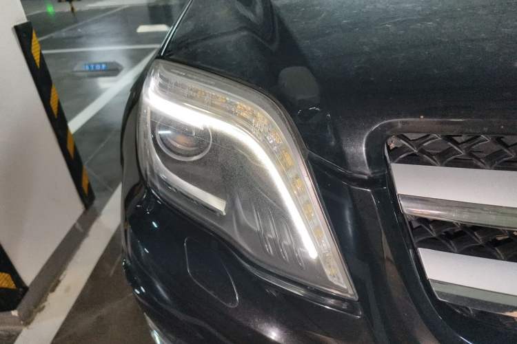 Used Mercedes-Benz GLK-Class 2015 GLK 260 4MATIC Fashion Edition Ultimate Version Right Front Headlight