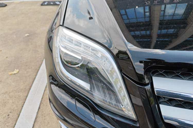 Used Mercedes-Benz GLK-Class 2015 GLK 260 4MATIC Fashion Edition Ultimate Version Right Front Headlight