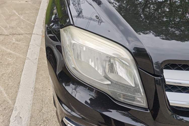 Used Mercedes-Benz GLK-Class 2015 GLK 260 4MATIC Dynamic Edition Ultimate Version Right Front Headlight