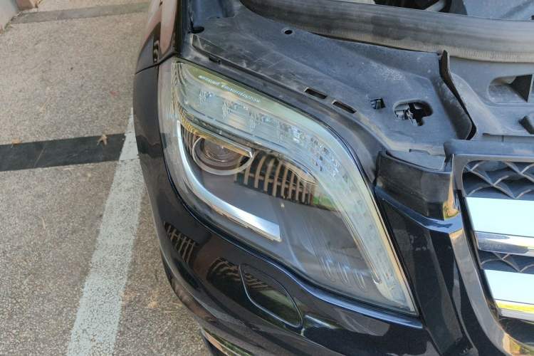 Used Mercedes-Benz GLK-Class 2015 GLK 260 4MATIC Fashion Edition Ultimate Version Right Front Headlight