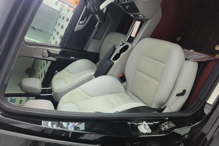 Used Mercedes-Benz GLK-Class 2015 GLK 260 4MATIC Dynamic Edition Ultimate Version Right Front Seat