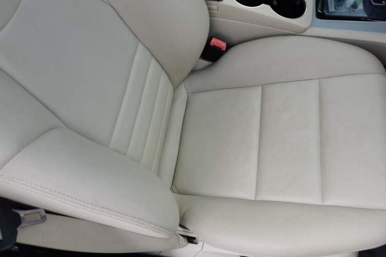Used Mercedes-Benz GLK-Class 2015 GLK 260 4MATIC Dynamic Edition Ultimate Version Right Front Seat
