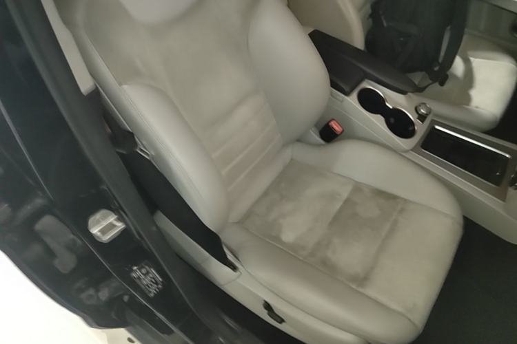 Used Mercedes-Benz GLK-Class 2015 GLK 260 4MATIC Fashion Edition Ultimate Version Right Front Seat