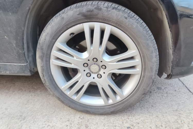 Used Mercedes-Benz GLK-Class 2015 GLK 260 4MATIC Dynamic Edition Ultimate Version Right Front Wheel Hub