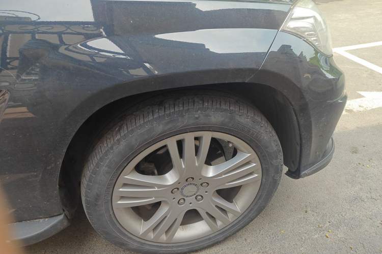 Used Mercedes-Benz GLK-Class 2015 GLK 260 4MATIC Dynamic Edition Ultimate Version Right Front Wheel Hub