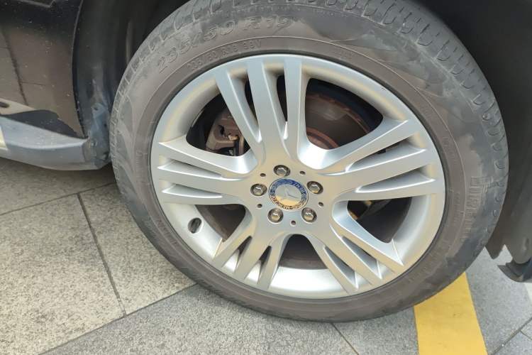 Used Mercedes-Benz GLK-Class 2015 GLK 260 4MATIC Dynamic Edition Ultimate Version Right Front Wheel Hub