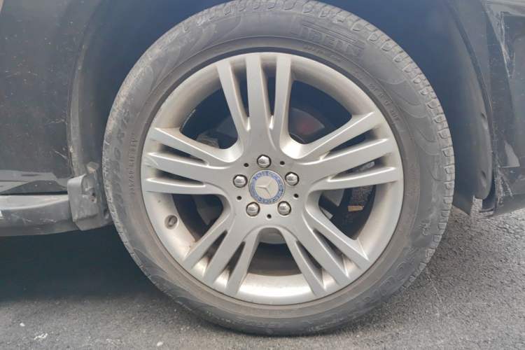 Used Mercedes-Benz GLK-Class 2015 GLK 260 4MATIC Dynamic Edition Ultimate Version Right Front Wheel Hub