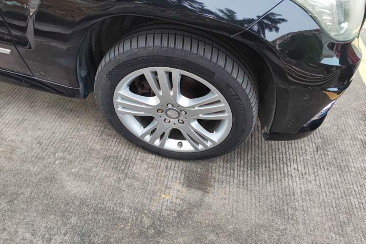 Used Mercedes-Benz GLK-Class 2015 GLK 260 4MATIC Dynamic Edition Ultimate Version Right Front Wheel Hub