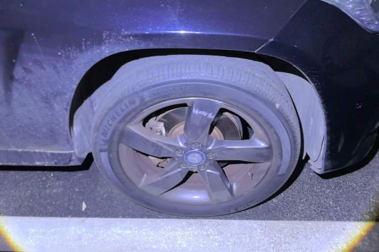 Used Mercedes-Benz GLK-Class 2015 GLK 260 4MATIC Fashion Edition Ultimate Version Right Front Wheel Hub