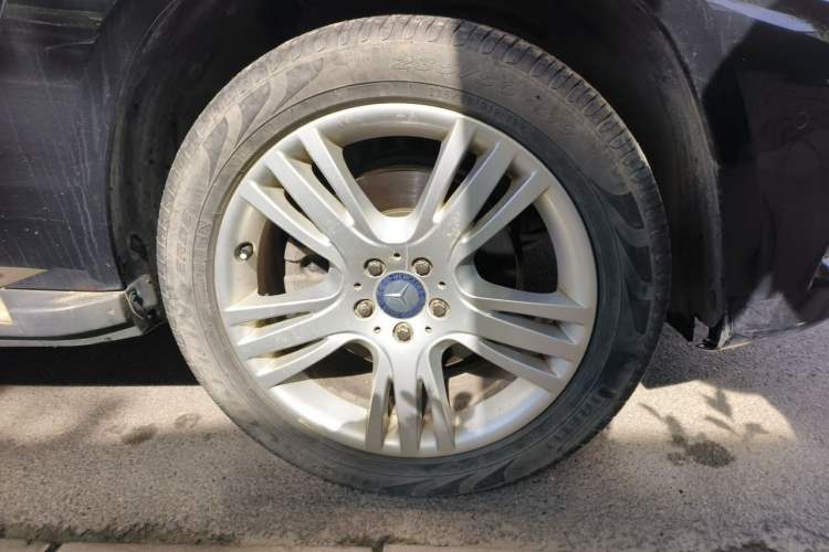 Used Mercedes-Benz GLK-Class 2015 GLK 260 4MATIC Dynamic Edition Ultimate Version Right Front Wheel Hub