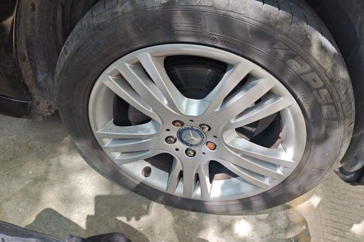 Used Mercedes-Benz GLK-Class 2015 GLK 260 4MATIC Dynamic Edition Ultimate Version Right Front Wheel Hub