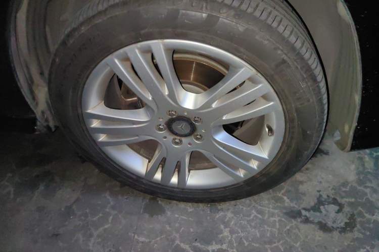 Used Mercedes-Benz GLK-Class 2015 GLK 260 4MATIC Dynamic Edition Ultimate Version Right Front Wheel Hub