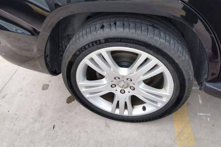 Used Mercedes-Benz GLK-Class 2015 GLK 260 4MATIC Dynamic Edition Ultimate Version Right Rear Wheel Hub