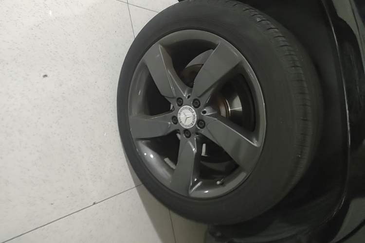 Used Mercedes-Benz GLK-Class 2015 GLK 260 4MATIC Fashion Edition Ultimate Version Right Rear Wheel Hub