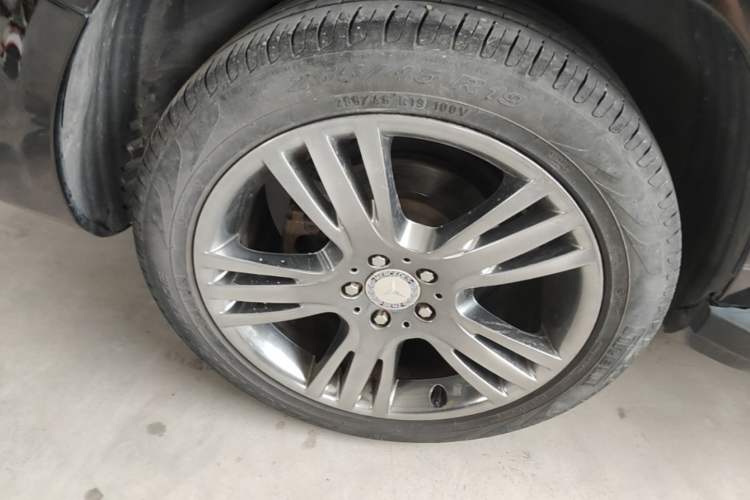 Used Mercedes-Benz GLK-Class 2015 GLK 260 4MATIC Dynamic Edition Ultimate Version Right Rear Wheel Hub