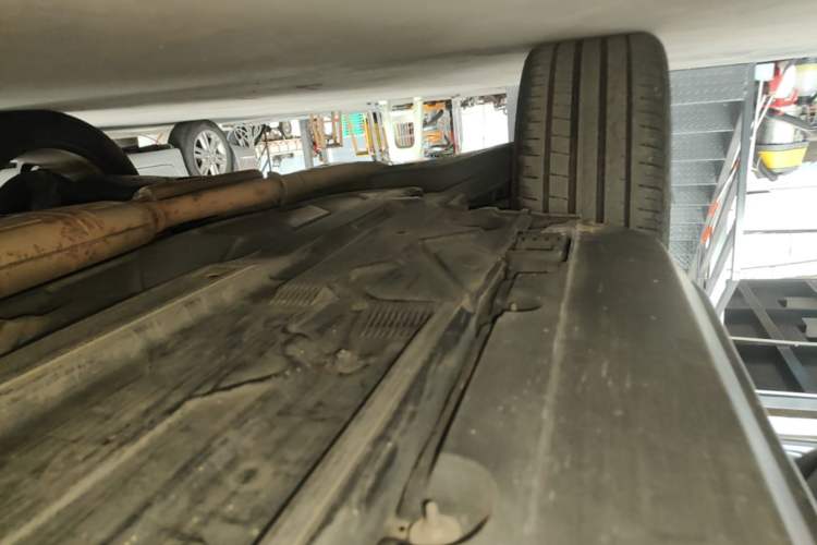 Used Mercedes-Benz GLK-Class 2015 GLK 260 4MATIC Dynamic Edition Ultimate Version Right Side Sill