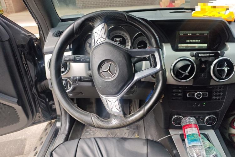 Used Mercedes-Benz GLK-Class 2015 GLK 260 4MATIC Dynamic Edition Ultimate Version Steering Wheel