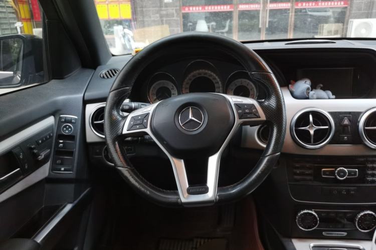 Used Mercedes-Benz GLK-Class 2015 GLK 260 4MATIC Dynamic Edition Ultimate Version Steering Wheel