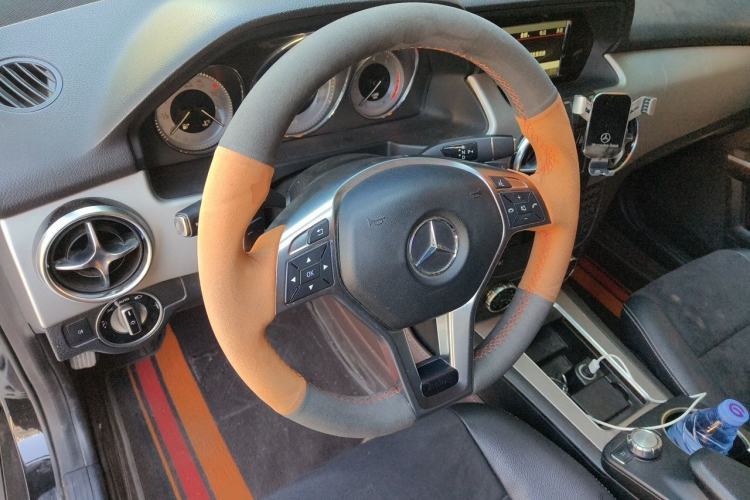 Used Mercedes-Benz GLK-Class 2015 GLK 260 4MATIC Fashion Edition Ultimate Version Steering Wheel
