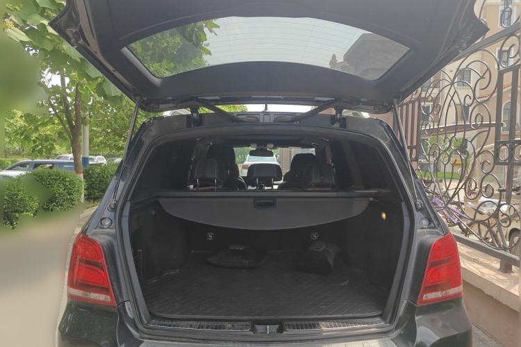 Used Mercedes-Benz GLK-Class 2015 GLK 260 4MATIC Dynamic Edition Ultimate Version Trunk