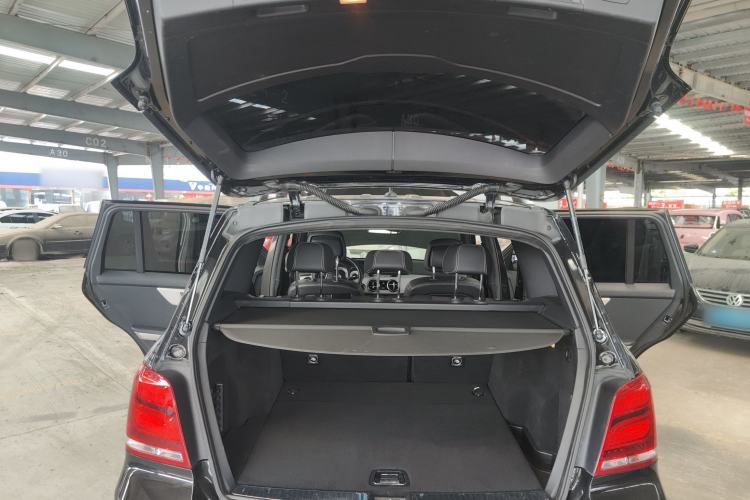 Used Mercedes-Benz GLK-Class 2015 GLK 260 4MATIC Dynamic Edition Ultimate Version Trunk