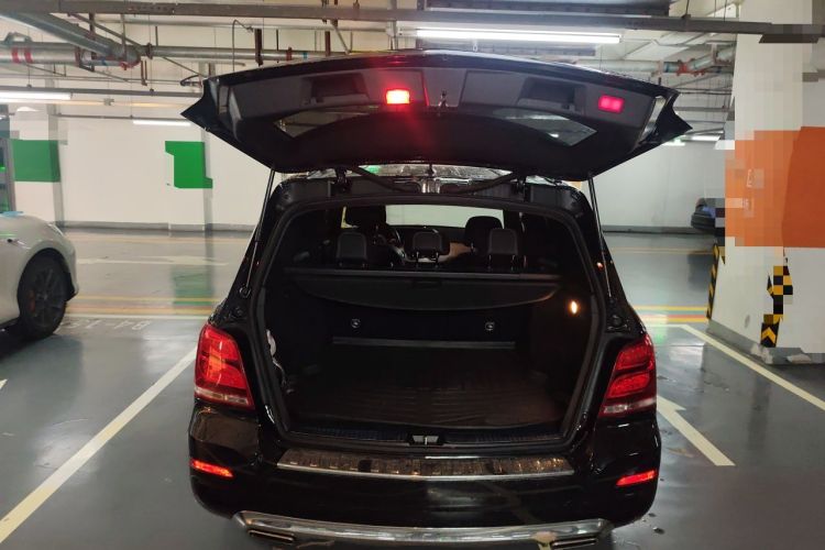 Used Mercedes-Benz GLK-Class 2015 GLK 260 4MATIC Fashion Edition Ultimate Version Trunk