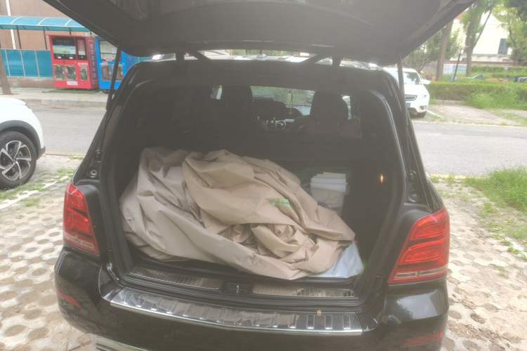 Used Mercedes-Benz GLK-Class 2015 GLK 260 4MATIC Fashion Edition Ultimate Version Trunk