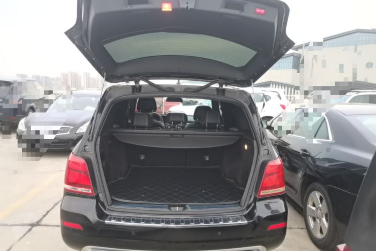 Used Mercedes-Benz GLK-Class 2015 GLK 260 4MATIC Fashion Edition Ultimate Version Trunk