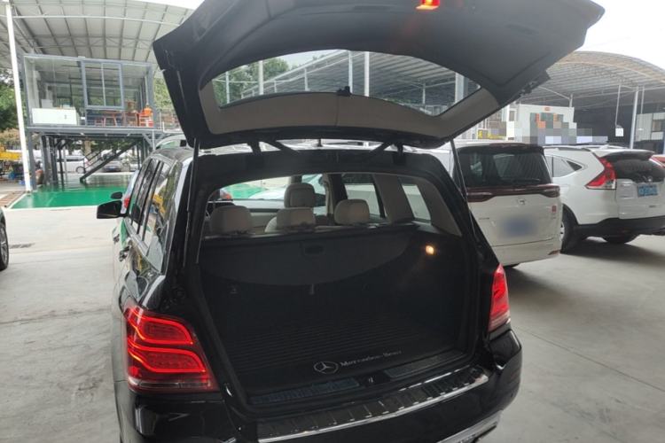 Used Mercedes-Benz GLK-Class 2015 GLK 260 4MATIC Dynamic Edition Ultimate Version Trunk