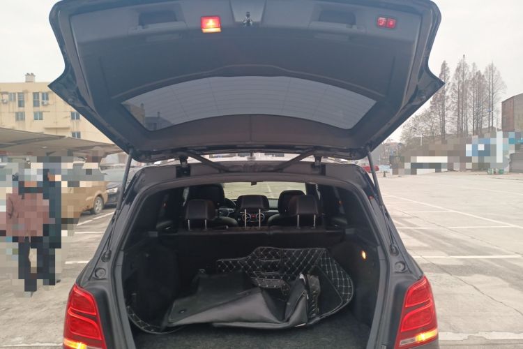 Used Mercedes-Benz GLK-Class 2015 GLK 300 4MATIC Luxury Ultimate Edition Trunk