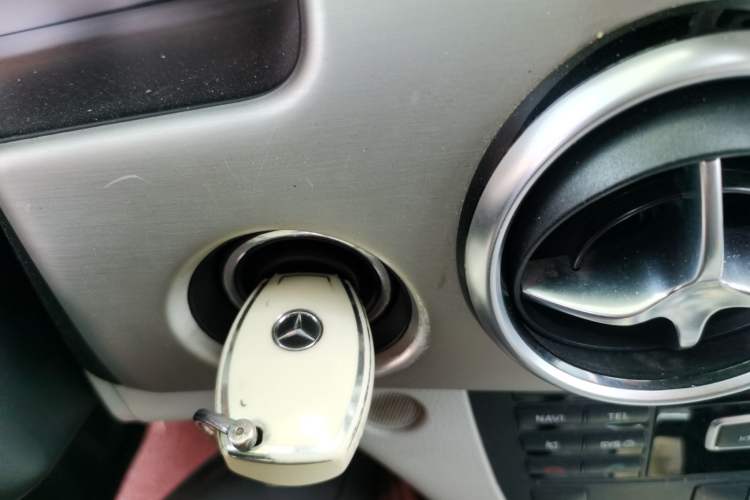 Used Mercedes-Benz GLK-Class 2015 GLK 260 4MATIC Fashion Edition Ultimate Version Vehicle Key