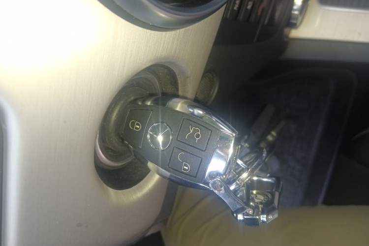 Used Mercedes-Benz GLK-Class 2015 GLK 260 4MATIC Fashion Edition Ultimate Version Vehicle Key