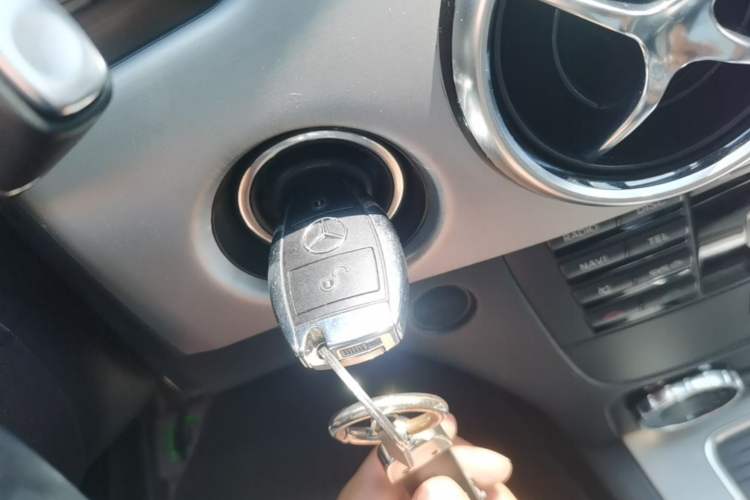 Used Mercedes-Benz GLK-Class 2015 GLK 260 4MATIC Dynamic Edition Ultimate Version Vehicle Key