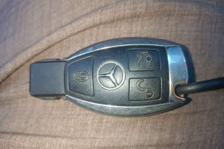Used Mercedes-Benz GLK-Class 2015 GLK 260 4MATIC Dynamic Edition Ultimate Version Vehicle Key