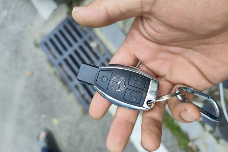 Used Mercedes-Benz GLK-Class 2015 GLK 300 4MATIC Fashion Edition Ultimate Version Vehicle Key