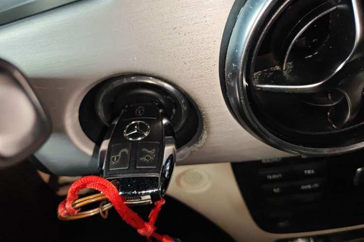 Used Mercedes-Benz GLK-Class 2015 GLK 260 4MATIC Fashion Edition Ultimate Version Vehicle Key