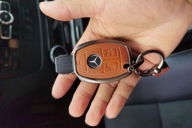 Used Mercedes-Benz GLK-Class 2015 GLK 260 4MATIC Dynamic Edition Ultimate Version Vehicle Key