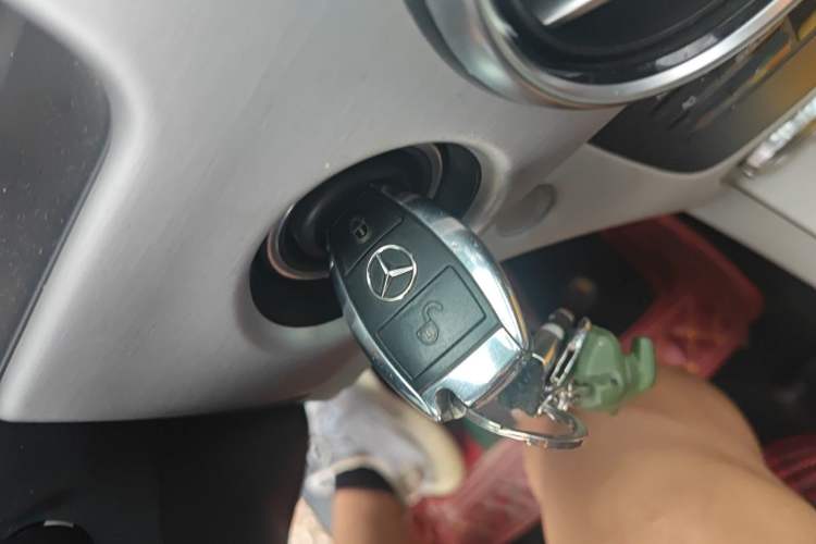 Used Mercedes-Benz GLK-Class 2015 GLK 260 4MATIC Dynamic Edition Ultimate Version Vehicle Key