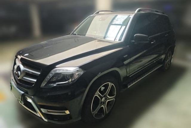 Ojetý Mercedes-Benz GLK-Class 2015 GLK 300 4MATIC Fashion Edition Ultimate Version