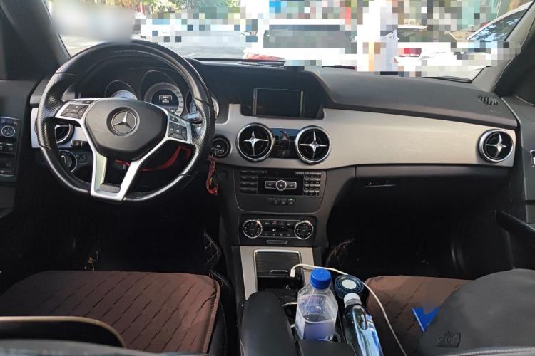 Used Mercedes-Benz GLK-Class 2015 GLK 260 4MATIC Dynamic Edition Ultimate Version Center Console