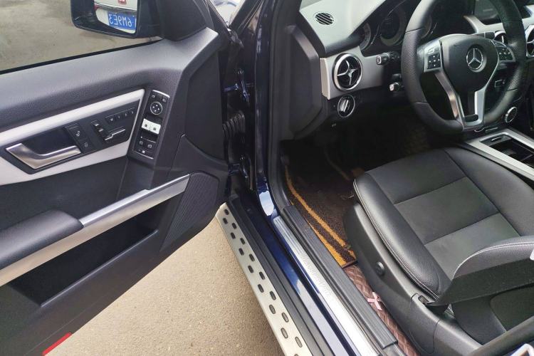 Used Mercedes-Benz GLK-Class 2015 GLK 260 4MATIC Dynamic Edition Ultimate Version Driver Seat