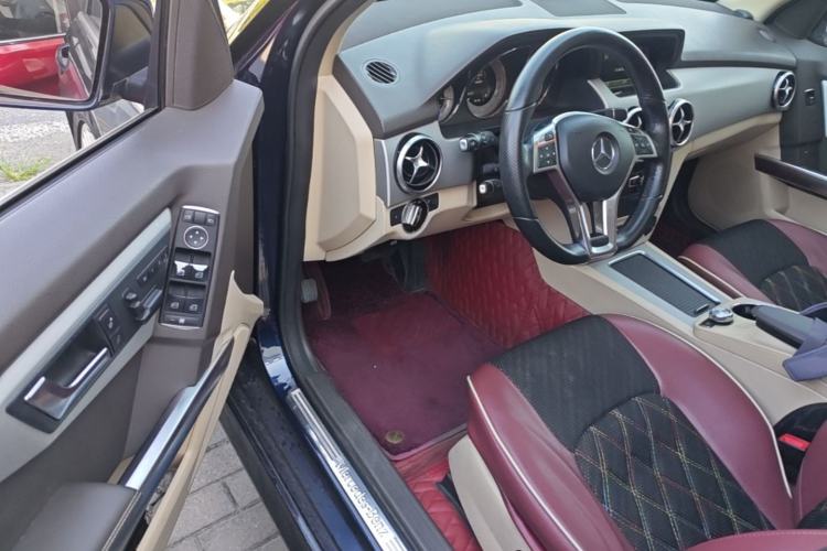 Used Mercedes-Benz GLK-Class 2015 GLK 260 4MATIC Dynamic Edition Ultimate Version Driver Seat