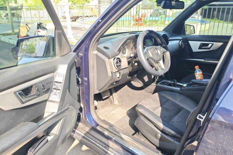 Used Mercedes-Benz GLK-Class 2015 GLK 260 4MATIC Dynamic Edition Ultimate Version Driver Seat