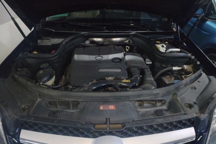 Used Mercedes-Benz GLK-Class 2015 GLK 260 4MATIC Dynamic Edition Ultimate Version Engine Bay