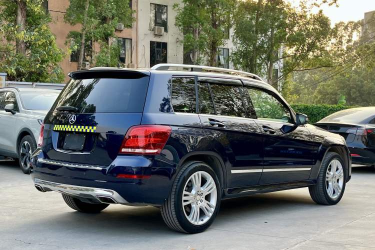 Used Mercedes-Benz GLK-Class 2015 GLK 260 4MATIC Dynamic Edition Ultimate Version Exterior 3