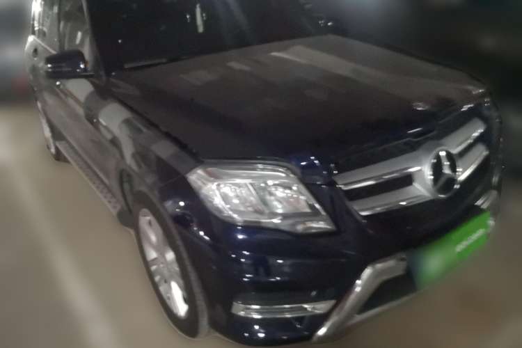 Used Mercedes-Benz GLK-Class 2015 GLK 260 4MATIC Dynamic Edition Ultimate Version Front Right 45 Deg