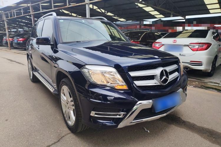 Used Mercedes-Benz GLK-Class 2015 GLK 260 4MATIC Dynamic Edition Ultimate Version Front Right 45 Deg