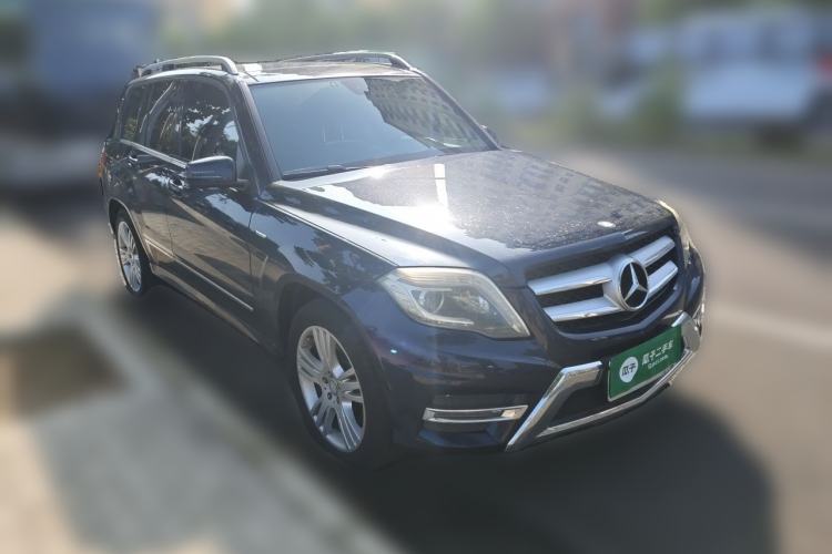 Used Mercedes-Benz GLK-Class 2015 GLK 260 4MATIC Dynamic Edition Ultimate Version Front Right 45 Deg
