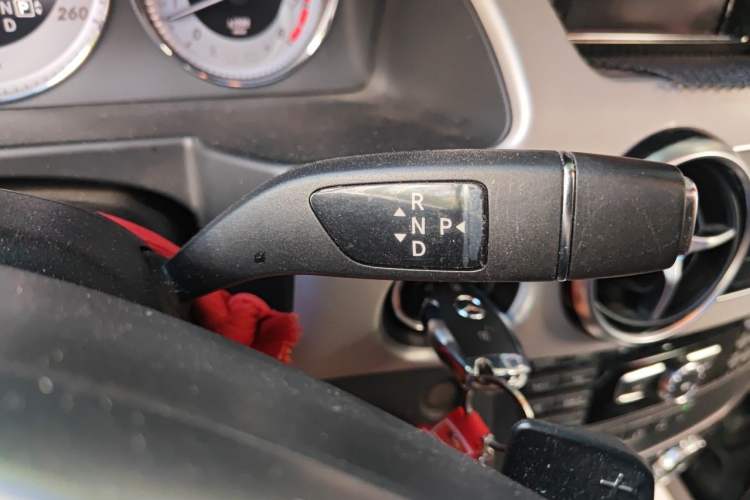 Used Mercedes-Benz GLK-Class 2015 GLK 260 4MATIC Dynamic Edition Ultimate Version Gear Lever
